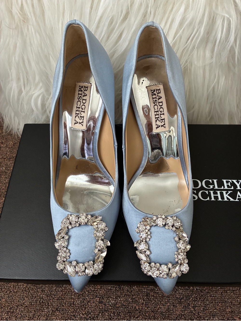Badgley Mischka Cher Crystal Buckle Pumps Azure Blue Satin - Picture 2 of 4